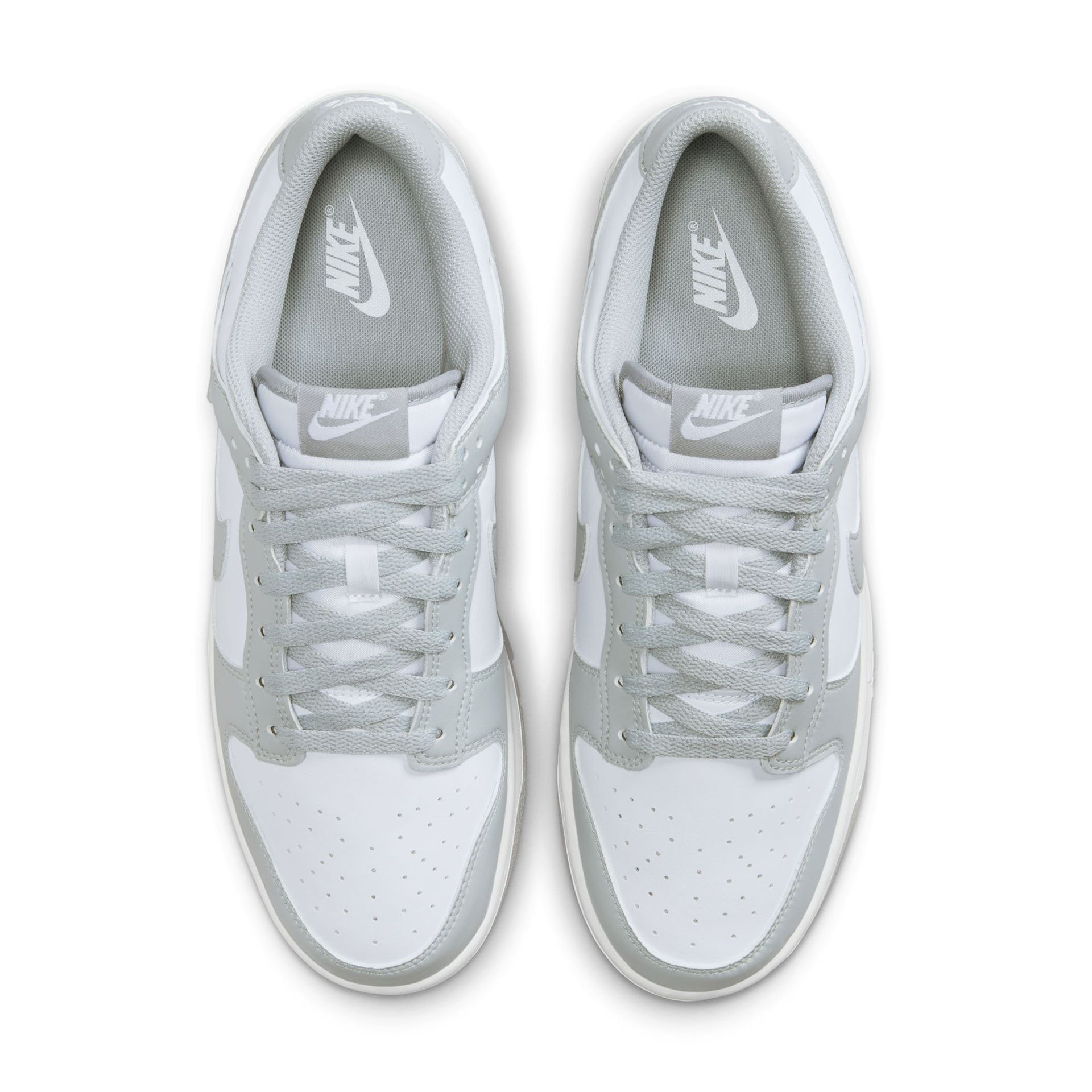 Dunk Low "Light Smoke Grey"