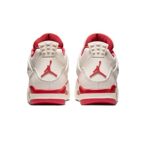 WMNS Air Jordan 4 “Valentine's Day”