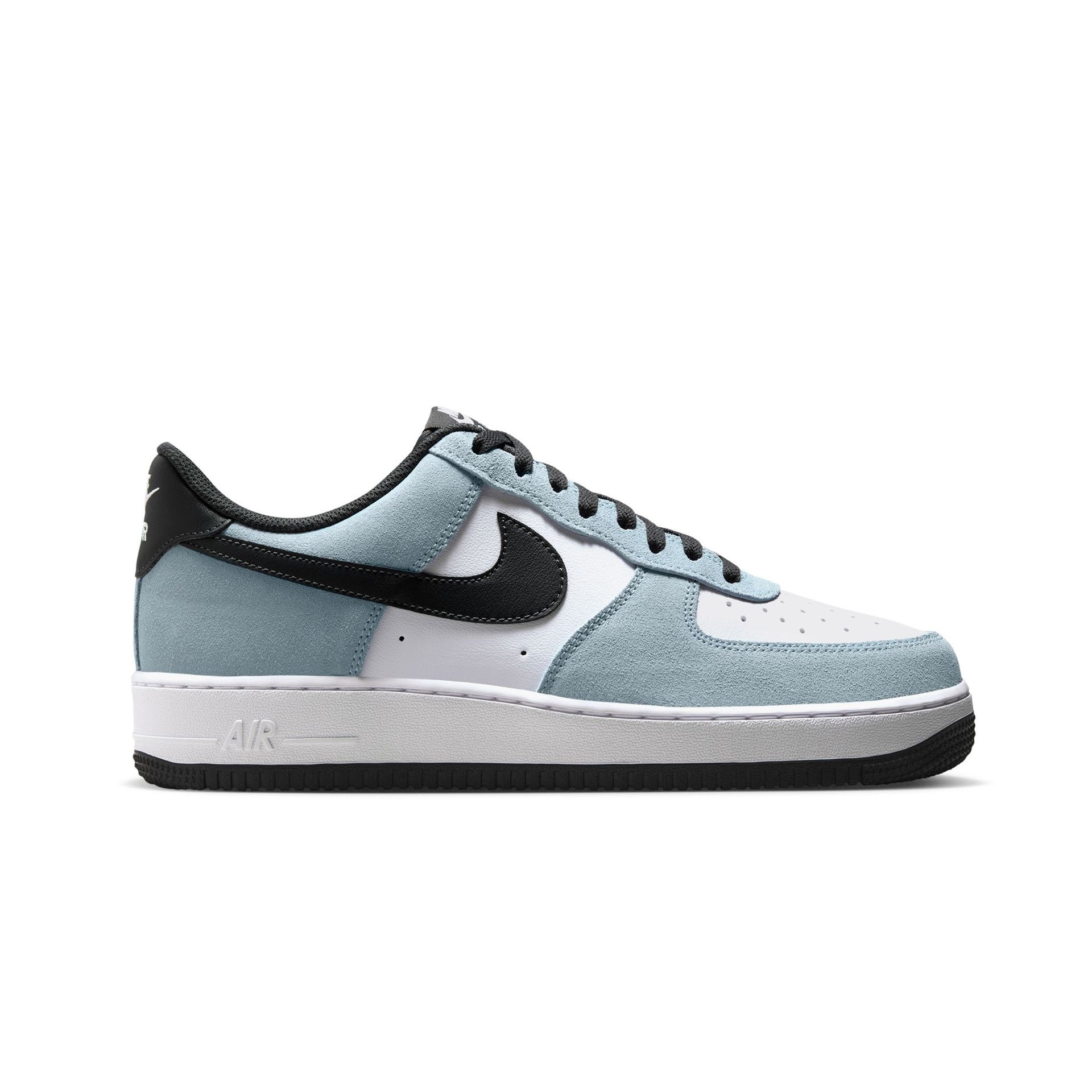 Air Force 1 '07 LV8 "Light Armory Blue"