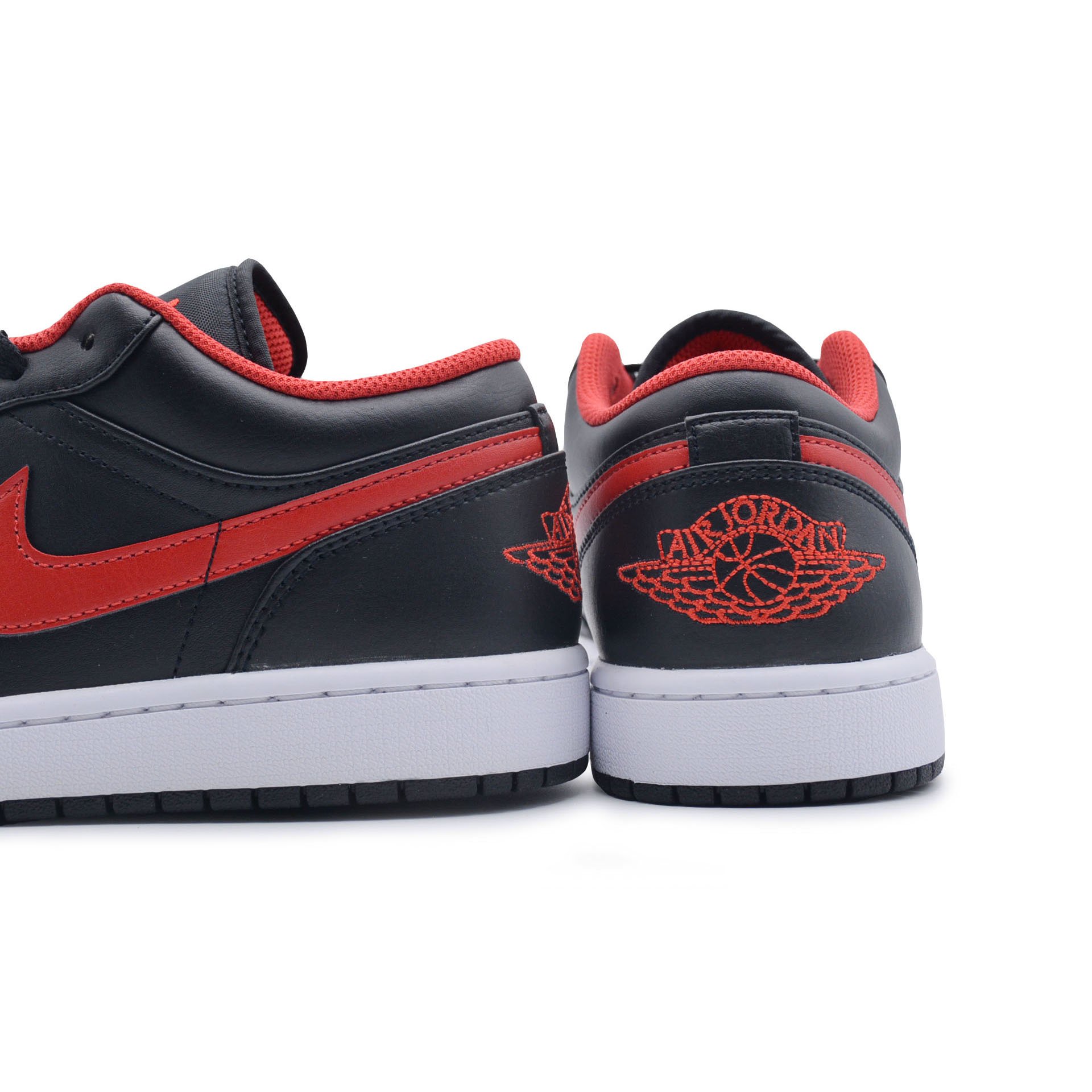 Air Jordan 1 Low "White Toe"