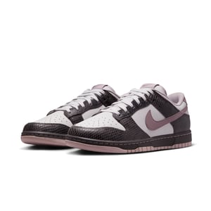 Dunk Low SE "Snakeskin Medium Ash"
