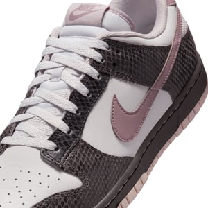 Dunk Low SE "Snakeskin Medium Ash"