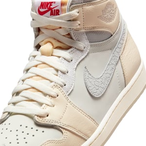 Air Jordan 1 Hi OG "Sail"