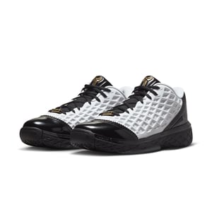 Kobe 3 Low Protro "Mambacita"