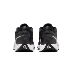 Freak 6 "Black"