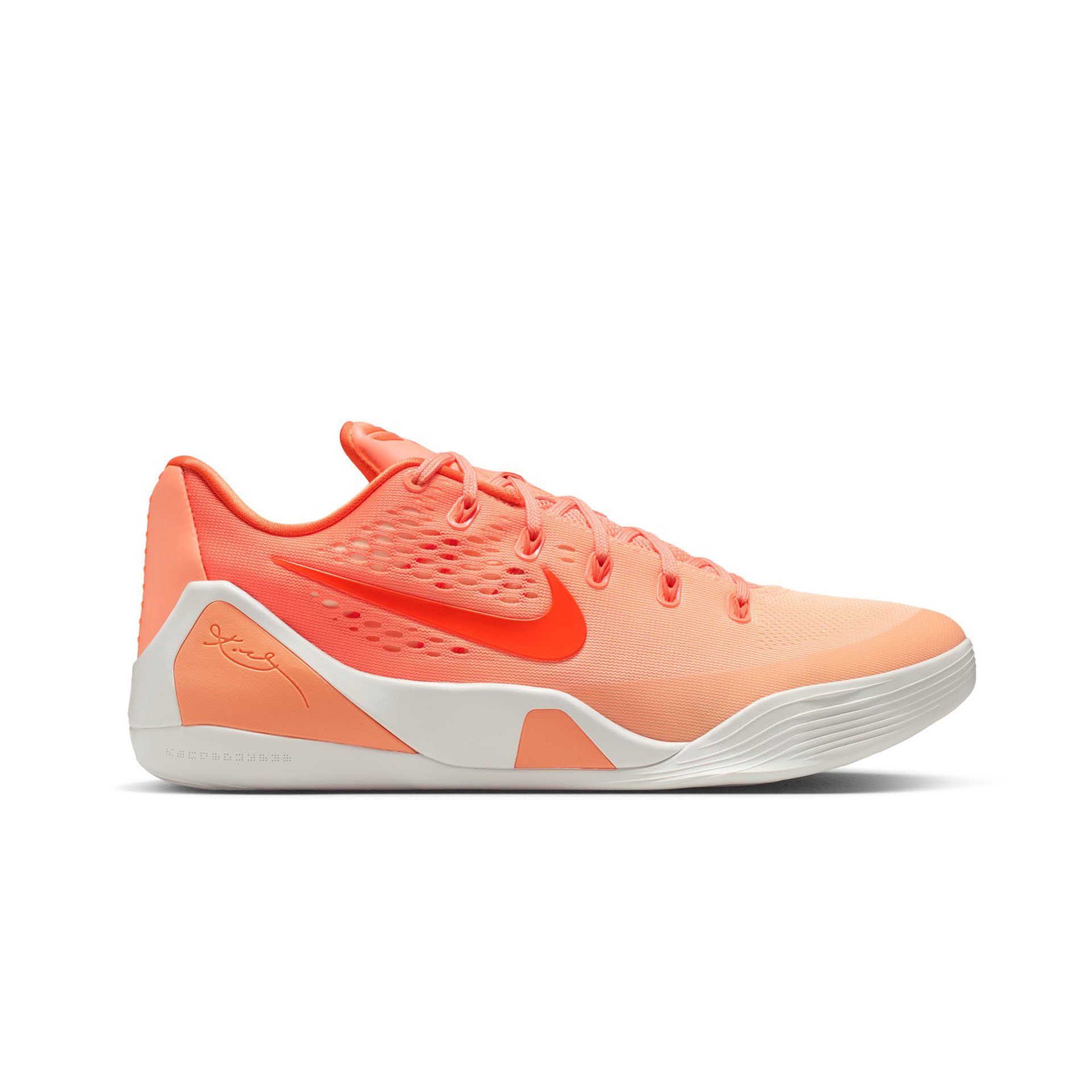 Kobe 9 EM Low Protro "WNBA"
