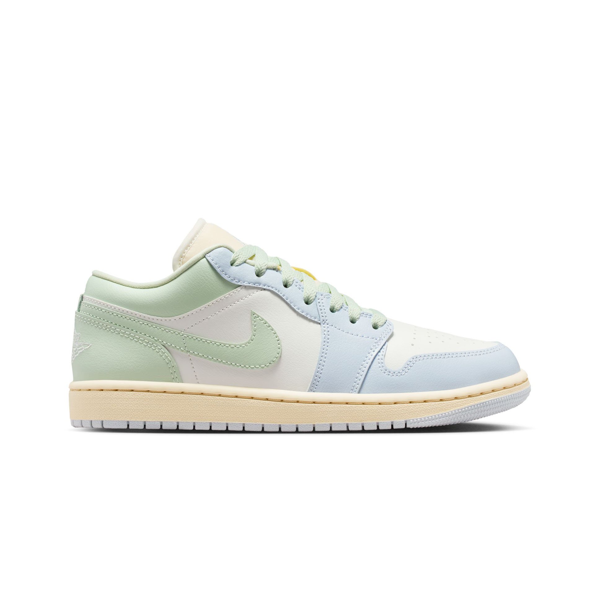 WMNS Air Jordan 1 Low "Jade Aura"