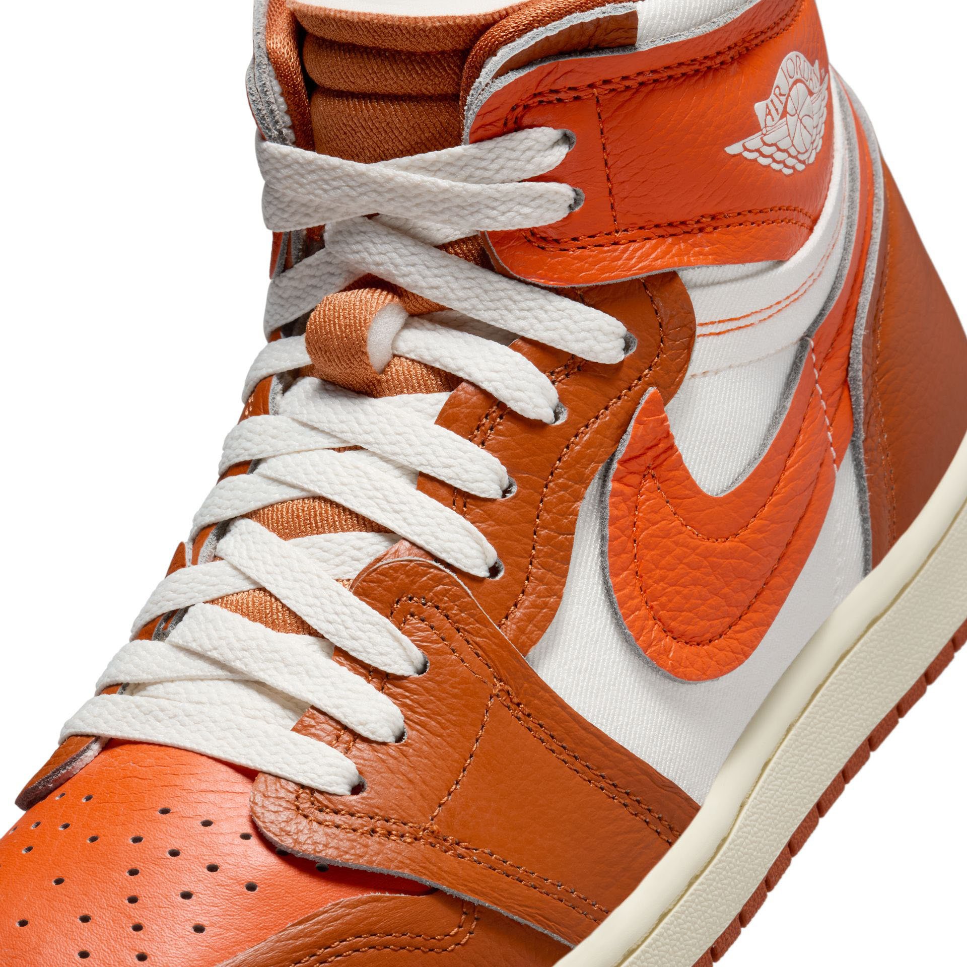 WMNS Air Jordan 1 MM High "Desert Orange"