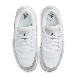 WMNS Air Jordan 4 RM "Metallic Silver"