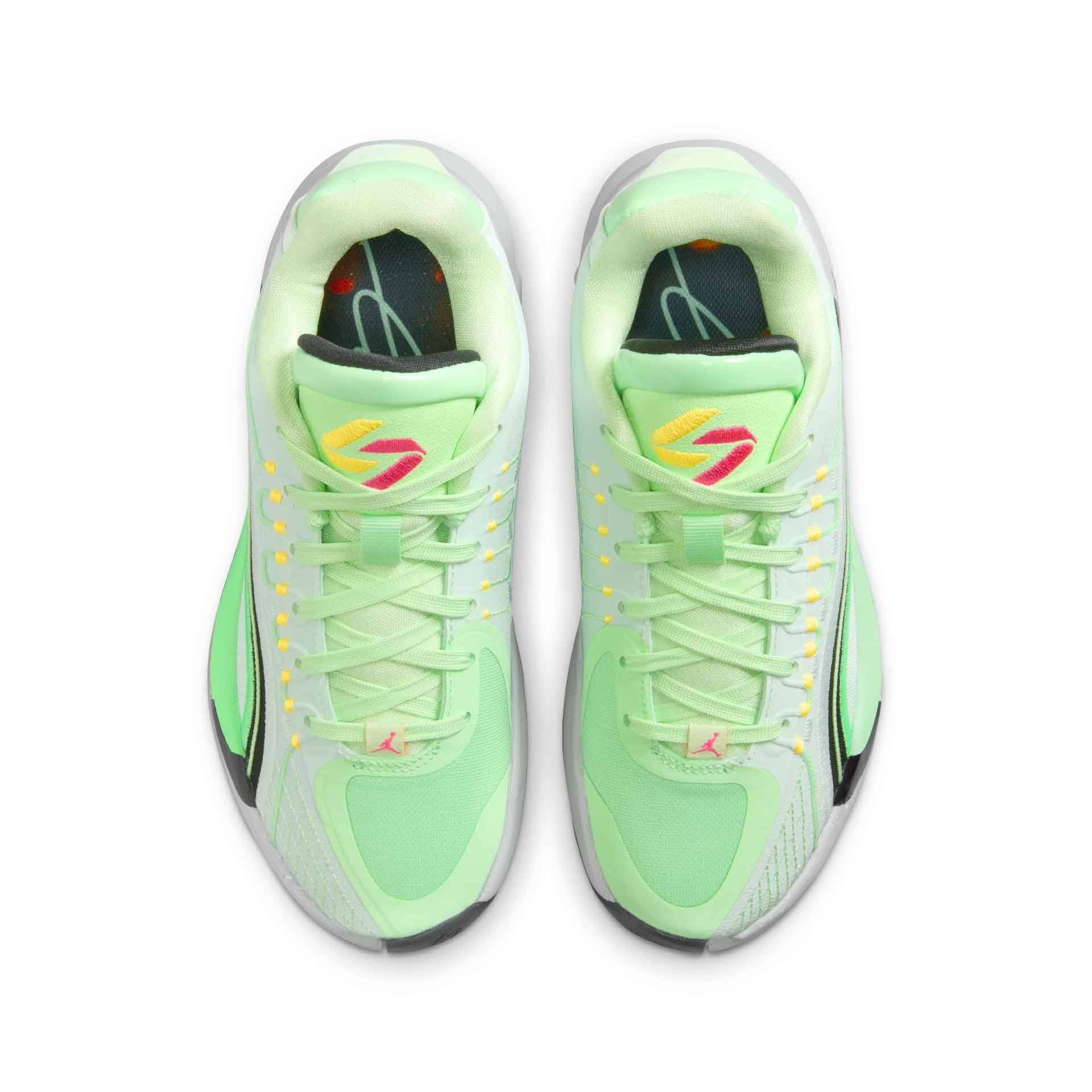 Luka 4 "Space Navigator" GS