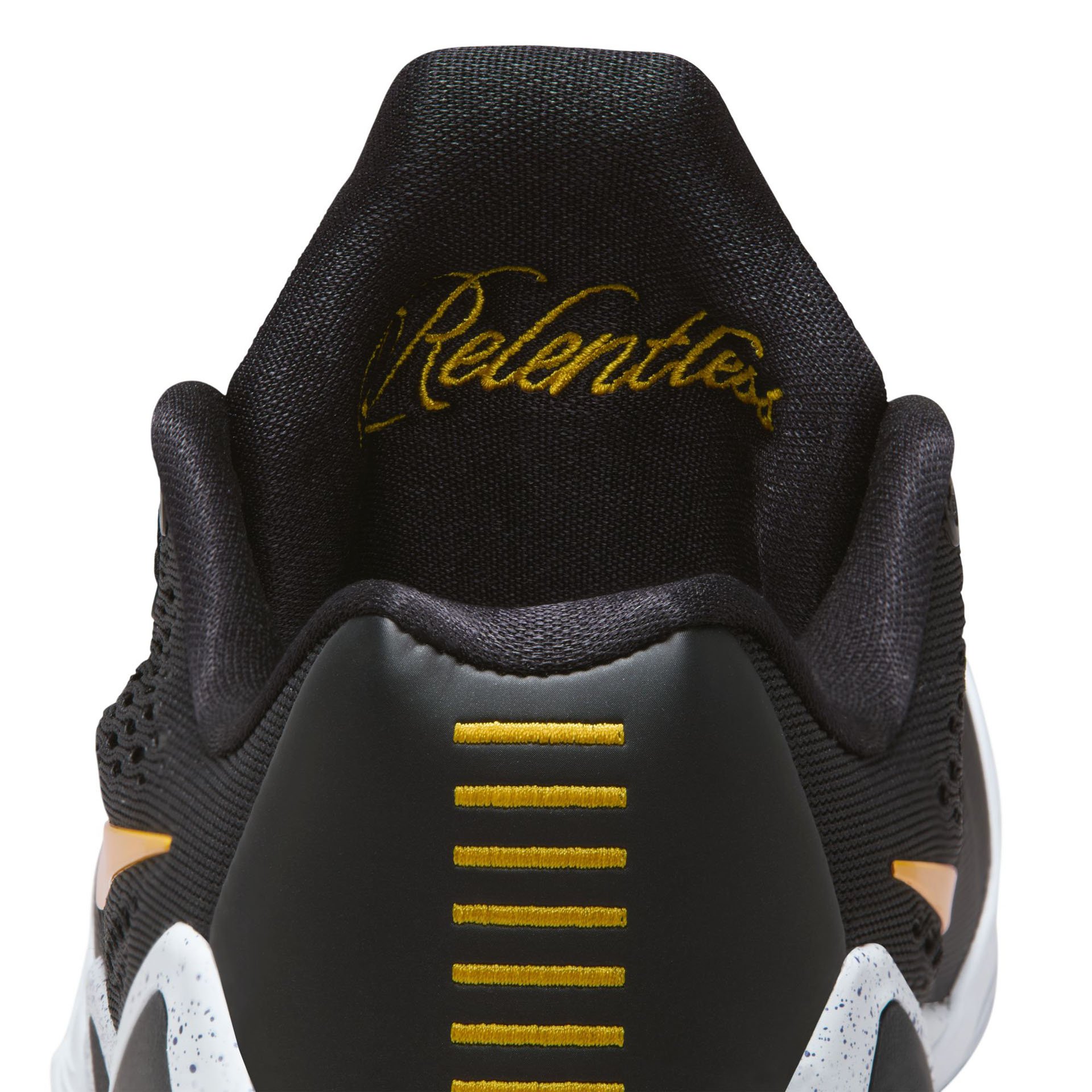 Kobe 9 EM Low Protro "Black"
