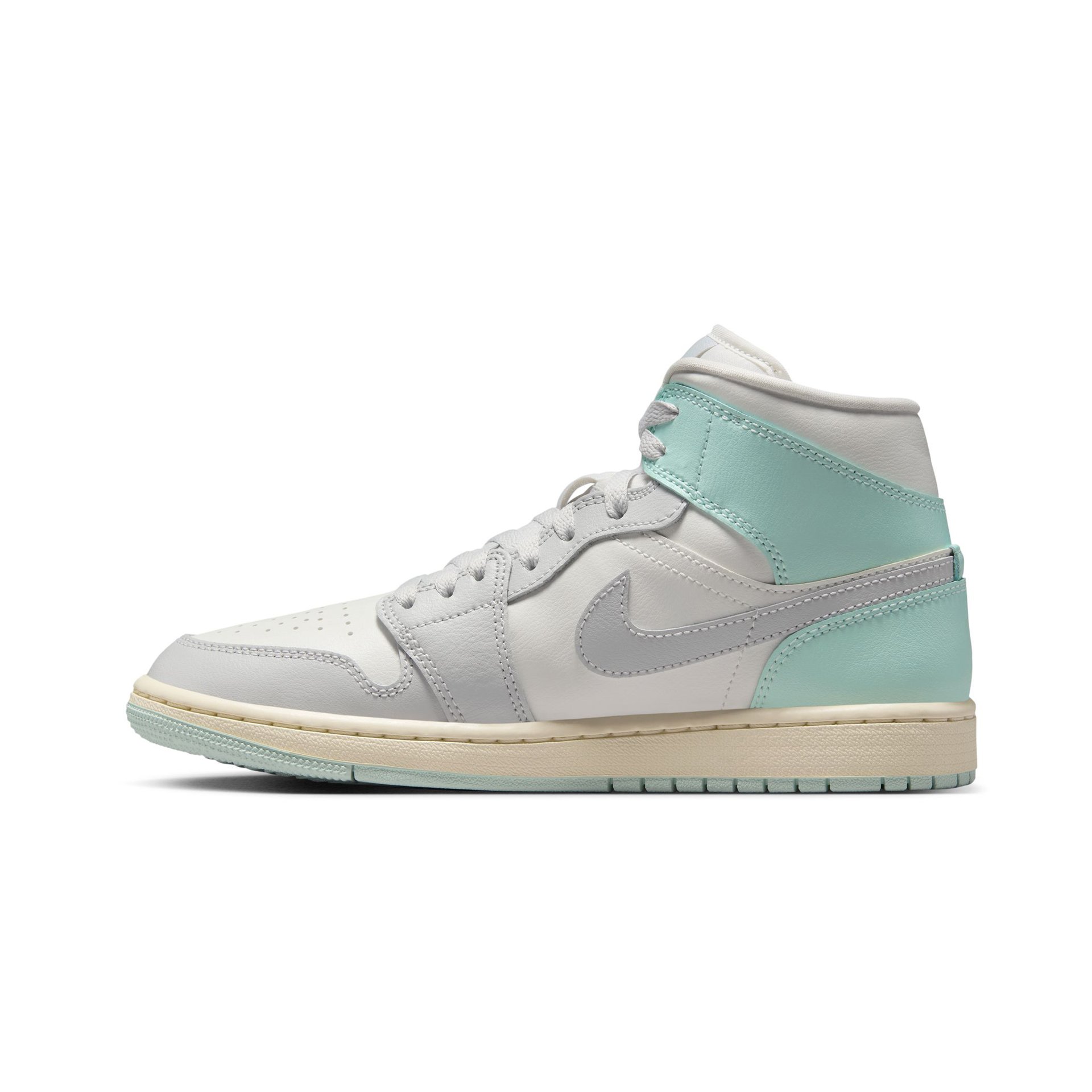 WMNS Air Jordan 1 Mid "Igloo"