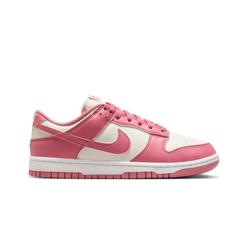 WMNS Dunk Low "Peony"