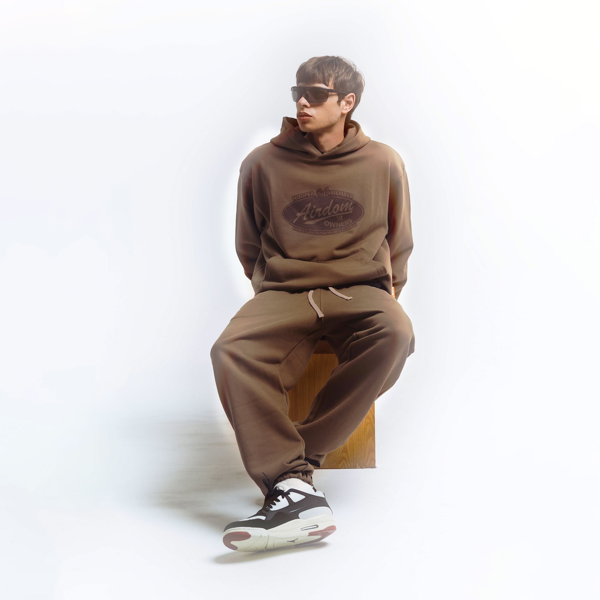 Airdom Owners Hoodie "Brown"