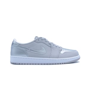 Air Jordan 1 Low OG "Metallic Silver"