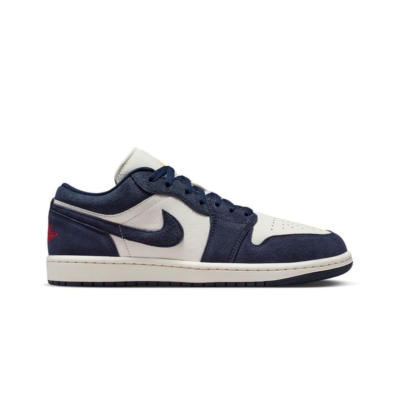 Air Jordan 1 Low SE "Obsidian"