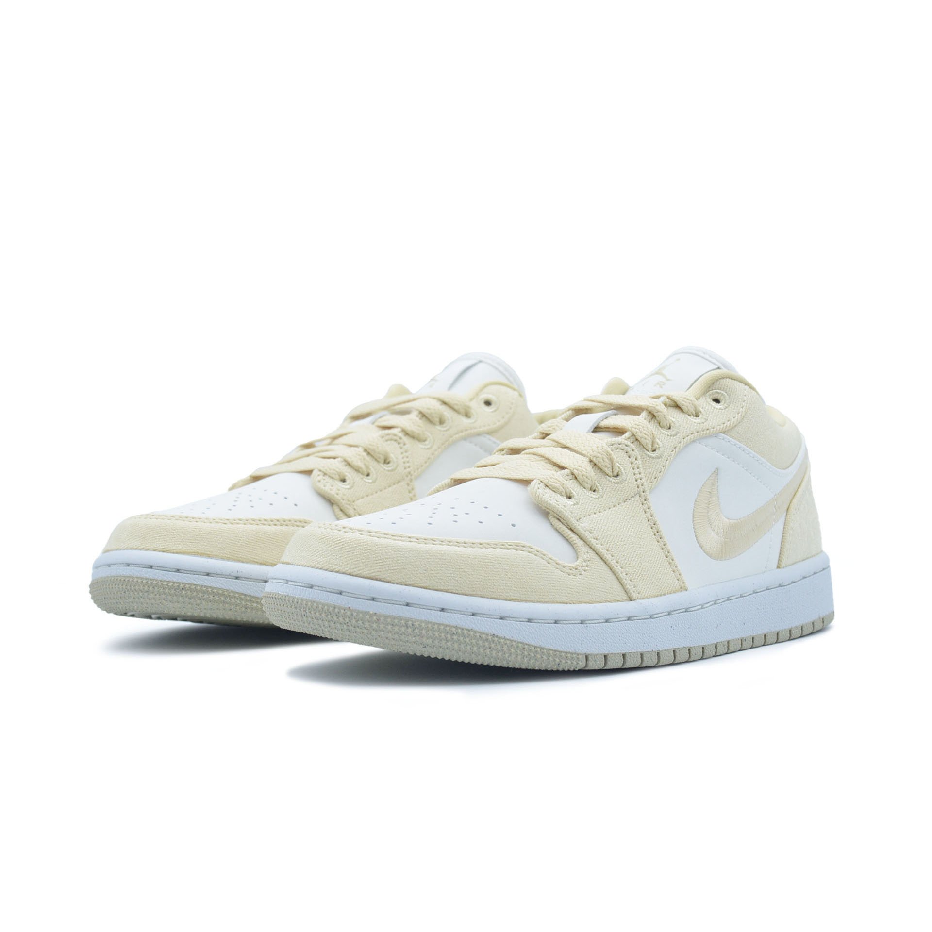 WMNS Air Jordan 1 Low SE "Team Gold"
