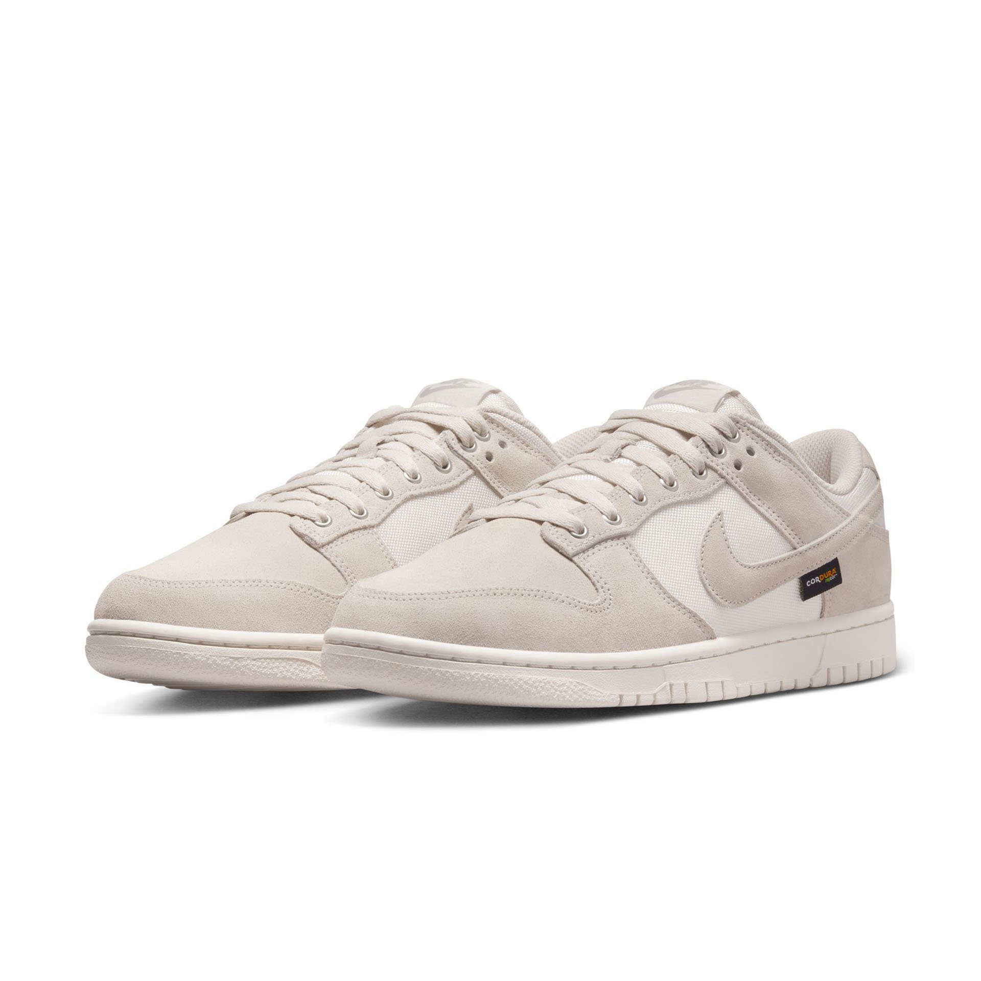 Dunk Low Cordura "Light Orewood Brown"