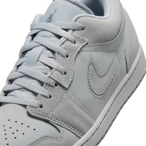 Air Jordan 1 Low SE Craft "Wolf Grey"