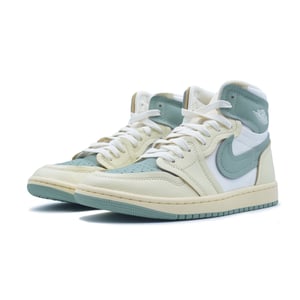 WMNS Air Jordan 1 MM High "Jade Smoke"
