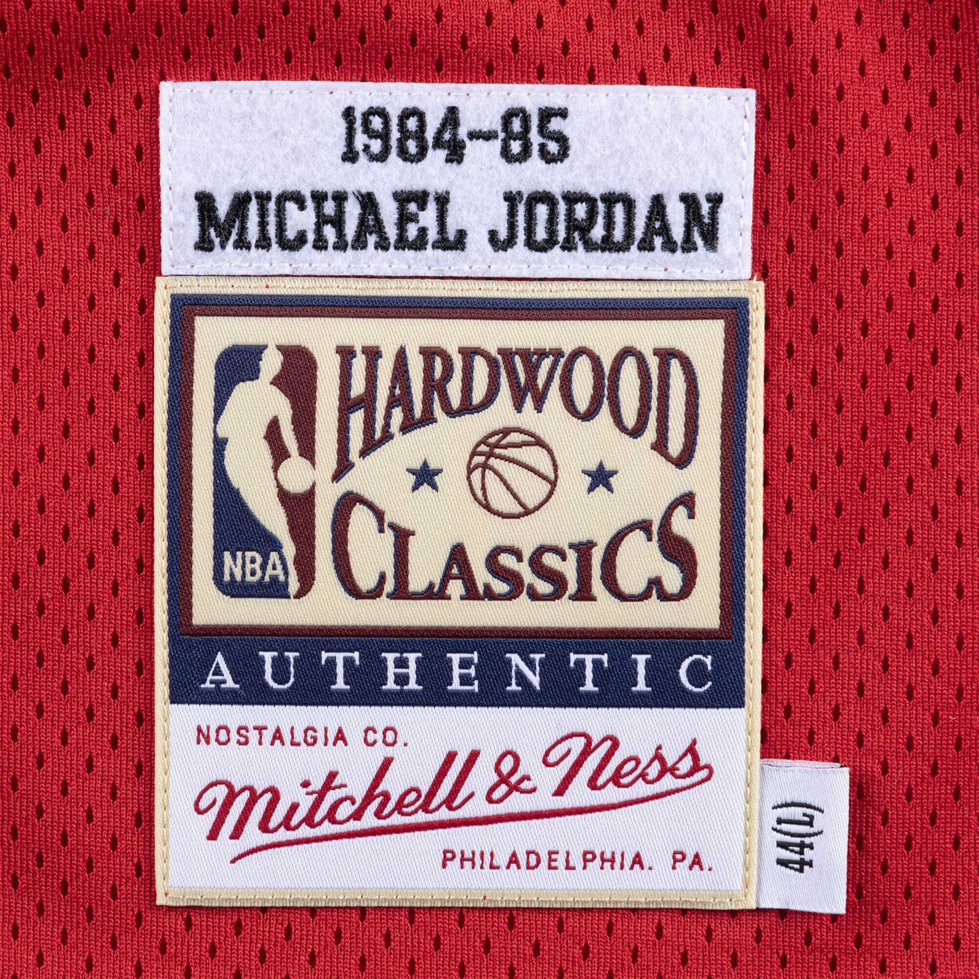 Chicago Bulls Away Authentic Jersey 1984-85 "Jordan"
