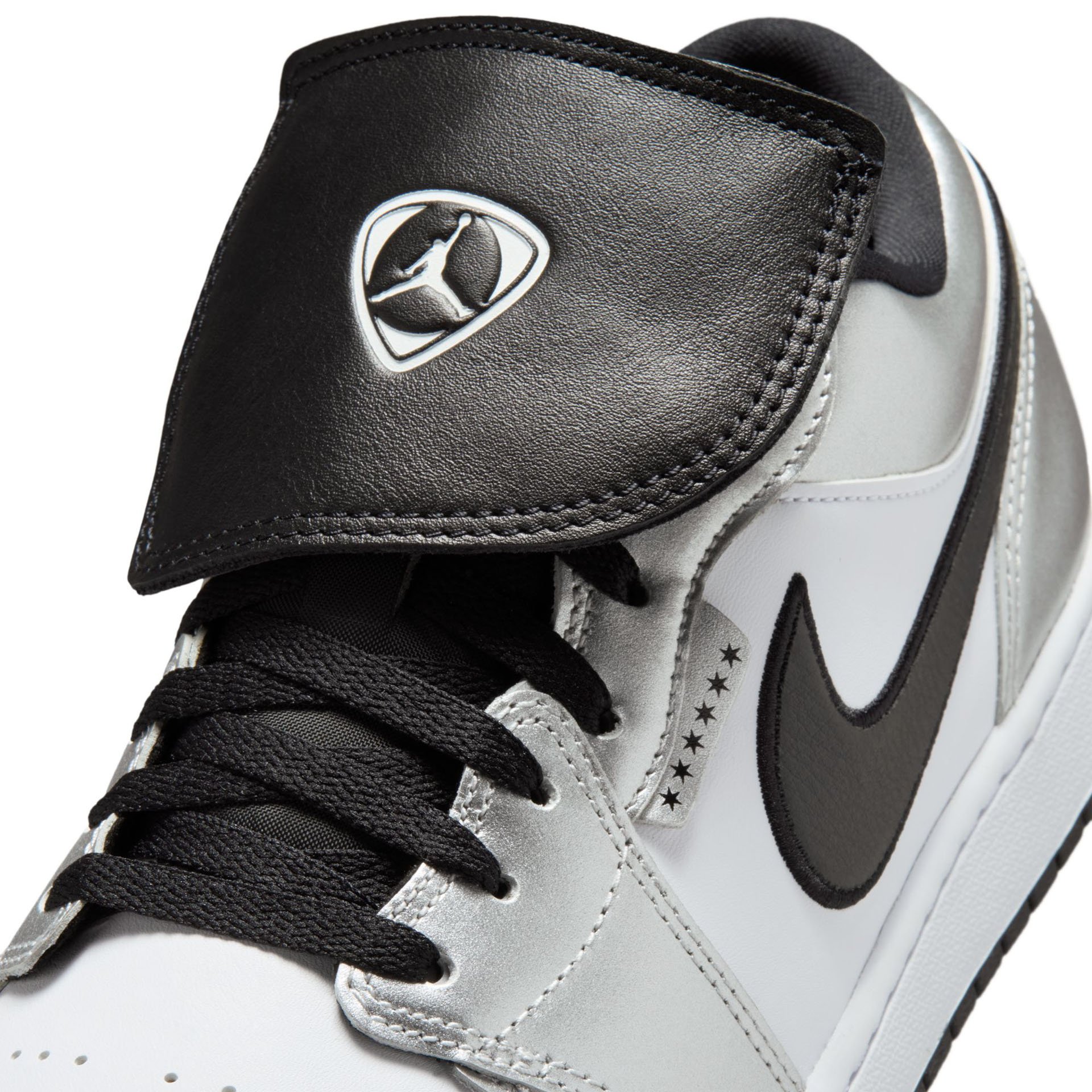 Air Jordan 1 Low SE Tiempo "Metallic Silver"