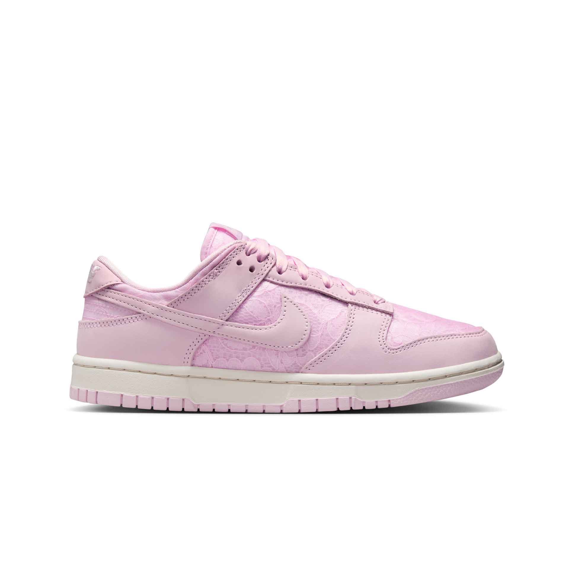 WMNS Dunk Low "Regal Pink"