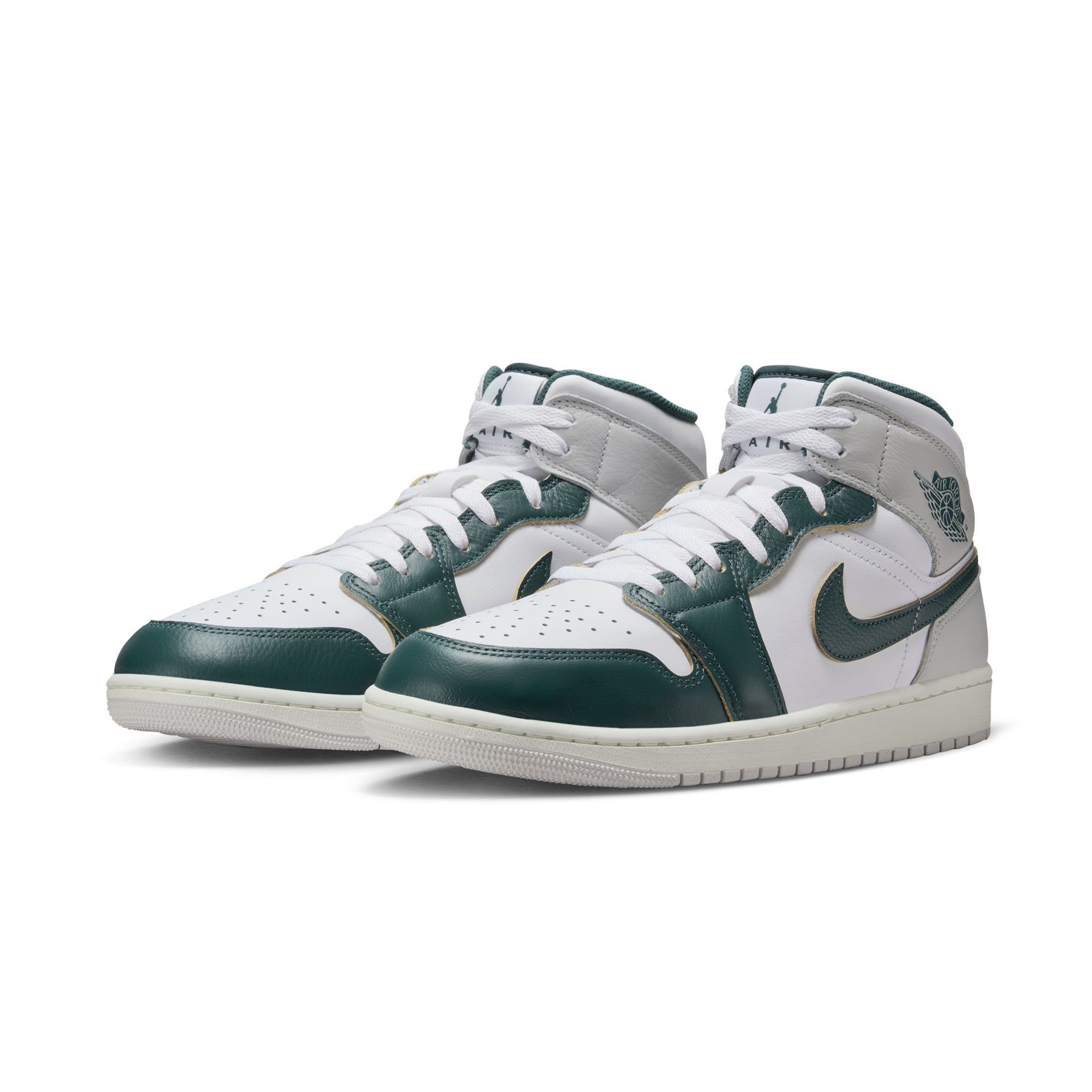Air Jordan 1 Mid SE "Oxidized Green"