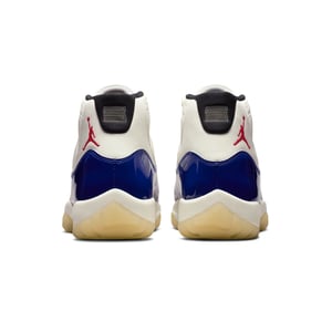 Air Jordan 11 "Rare Air"