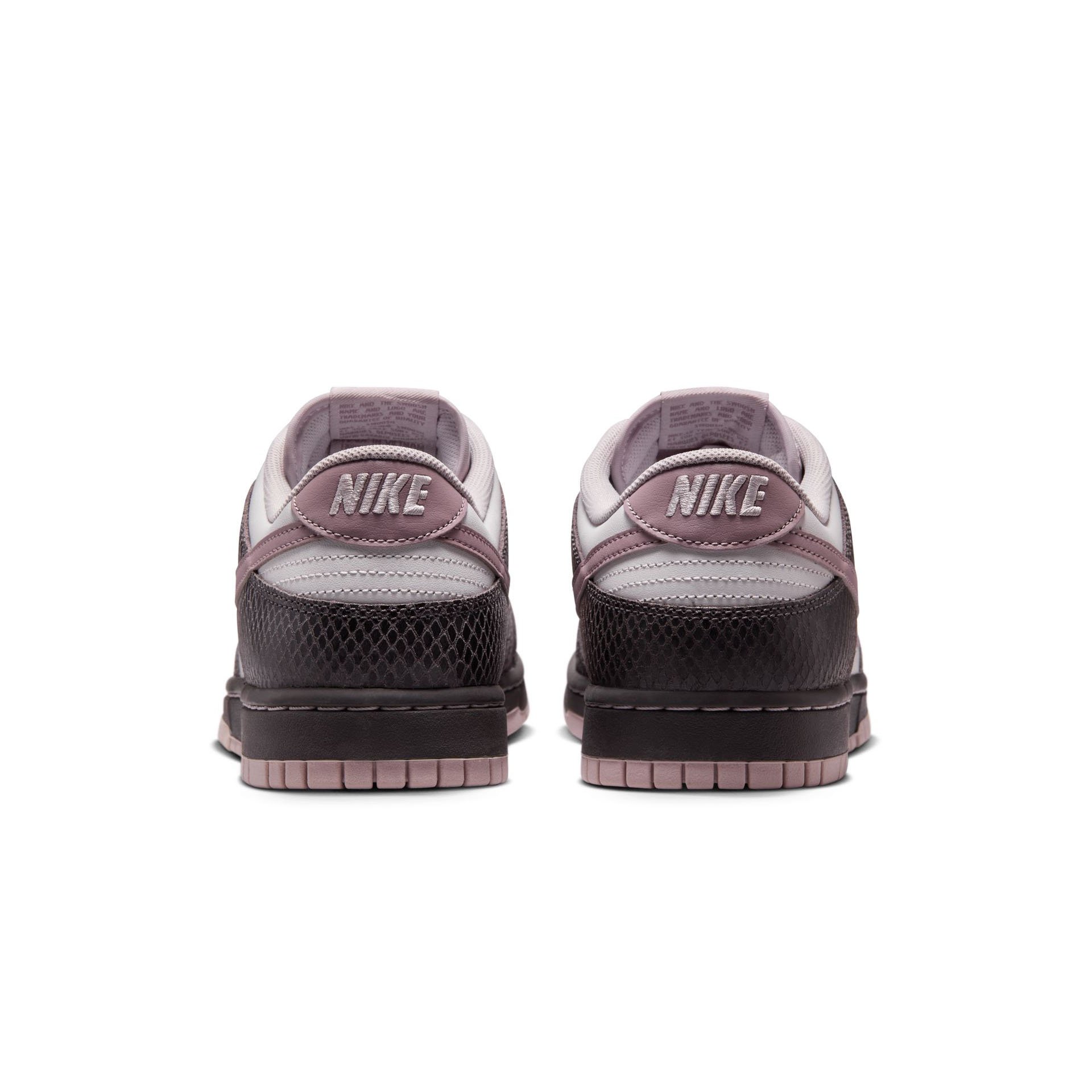 Dunk Low SE "Snakeskin Medium Ash"
