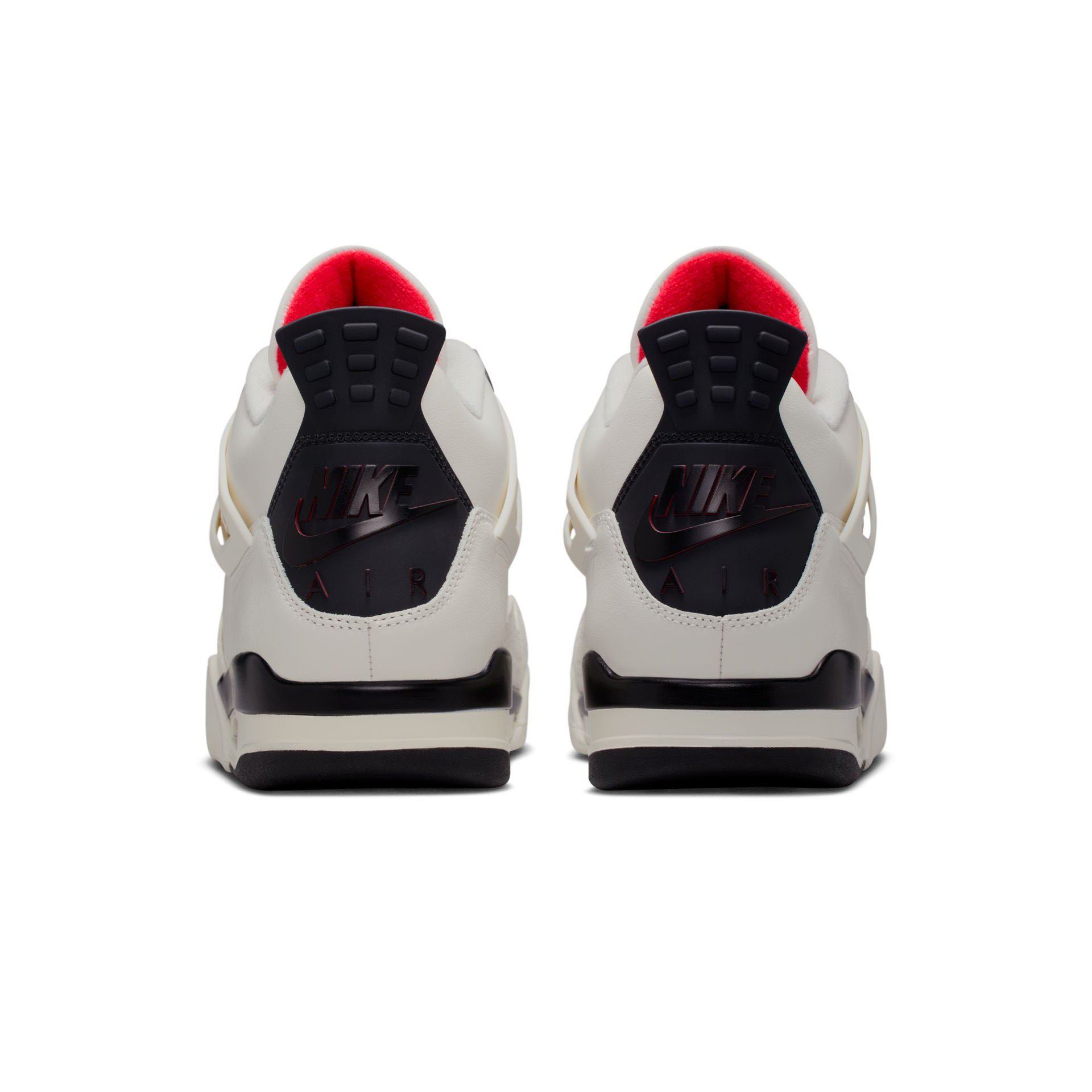 Air Jordan 4 "Flight Club"
