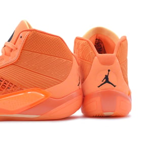 WMNS XXXVIII "WNBA"
