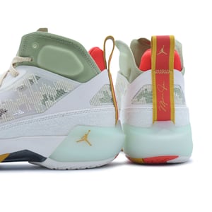 XXXVII "CNY"