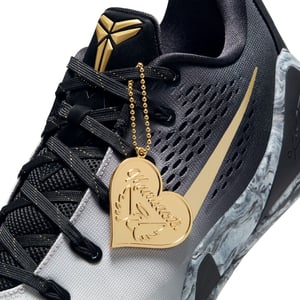 Kobe 9 EM Protro "Mambacita"