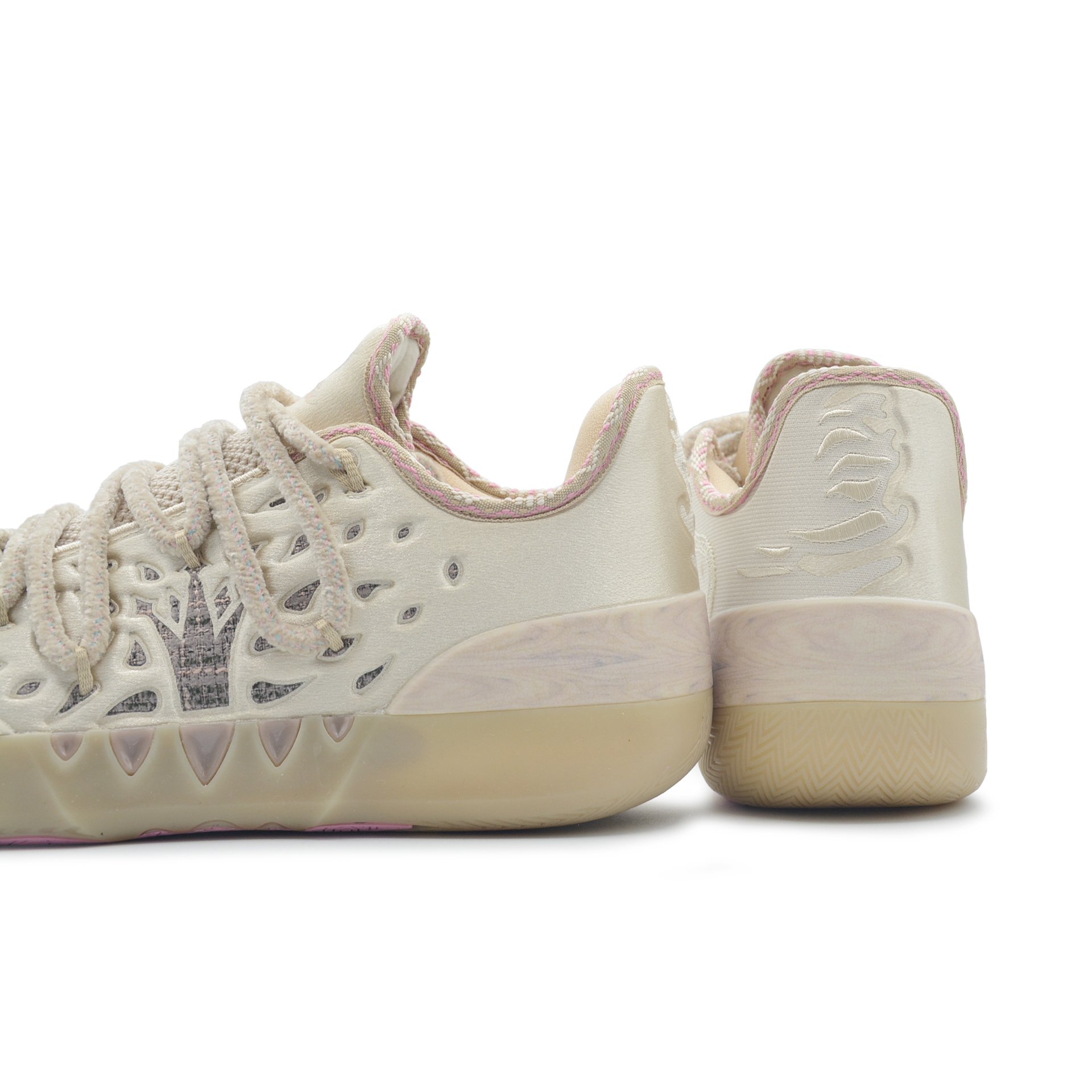Joker 2 Low "Oat Milk"