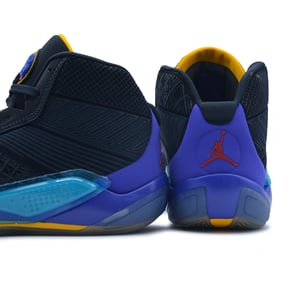 XXXVIII "Aqua"