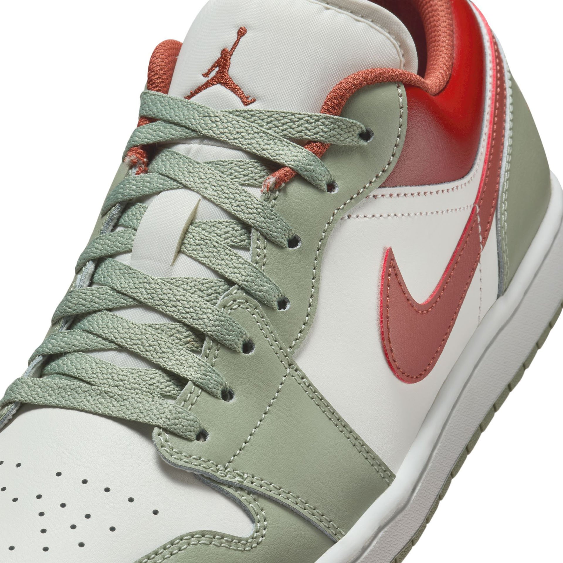 Air Jordan 1 Low "Jade Horizon"