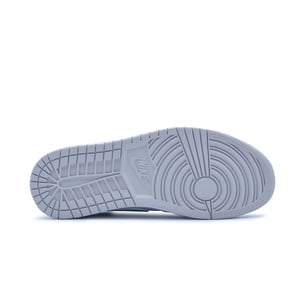 Air Jordan 1 Low OG "Metallic Silver"