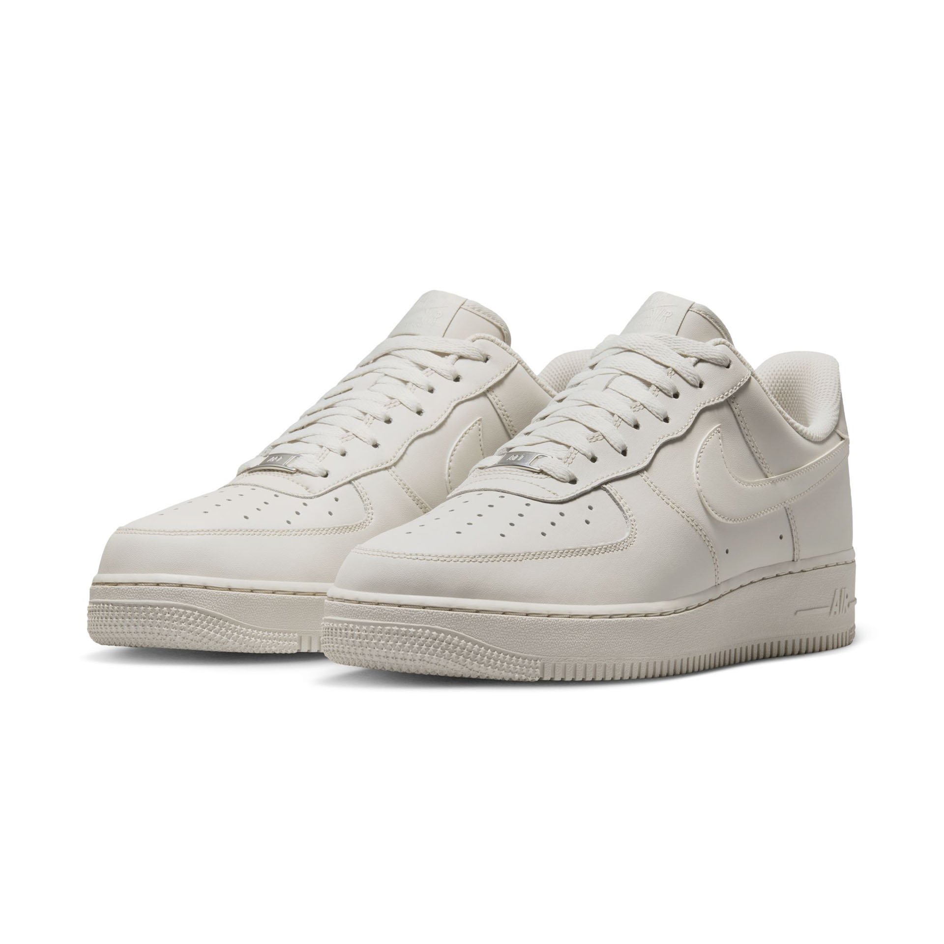 Air Force 1 '07 "Light Bone"