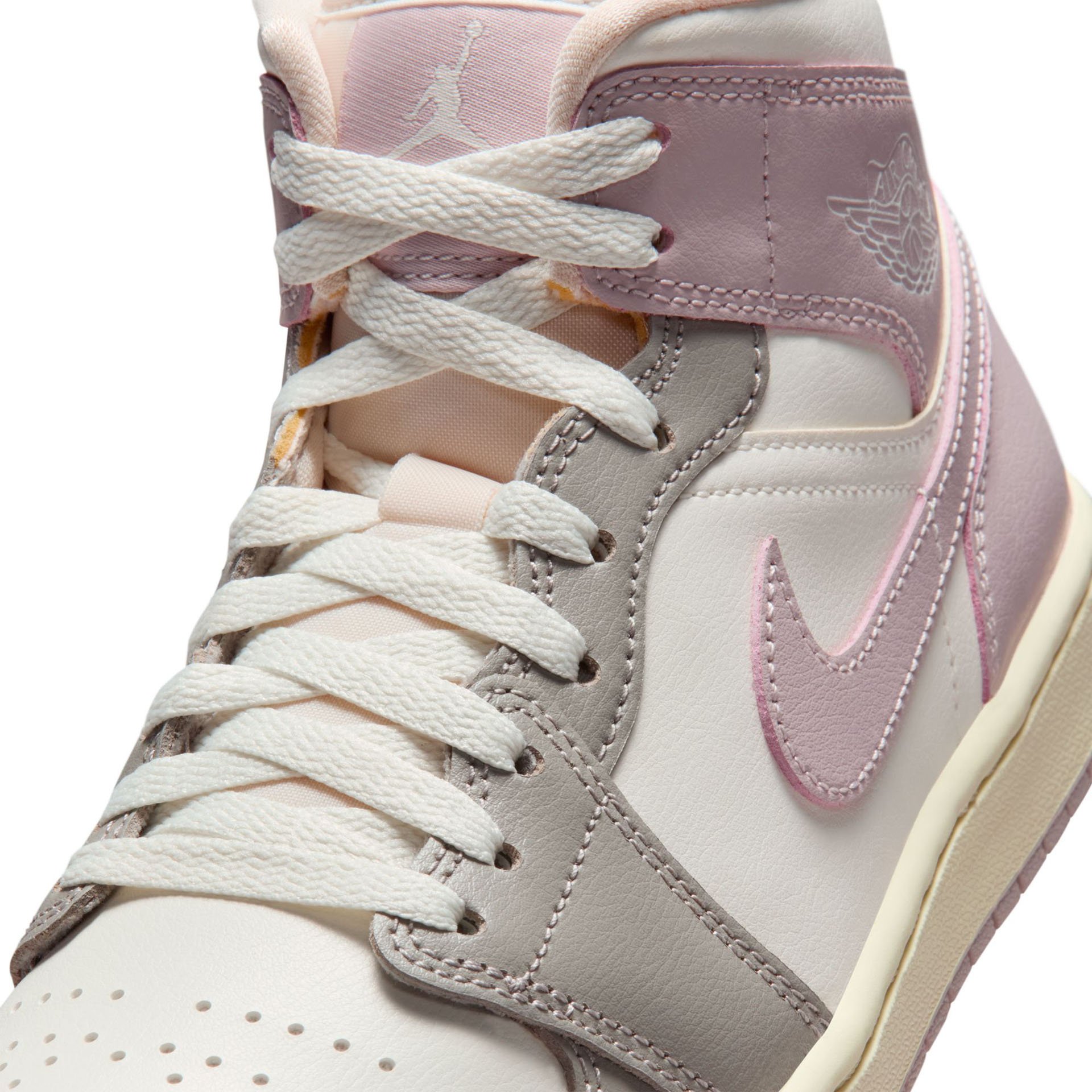WMNS Air Jordan 1 Mid "Particle Rose"