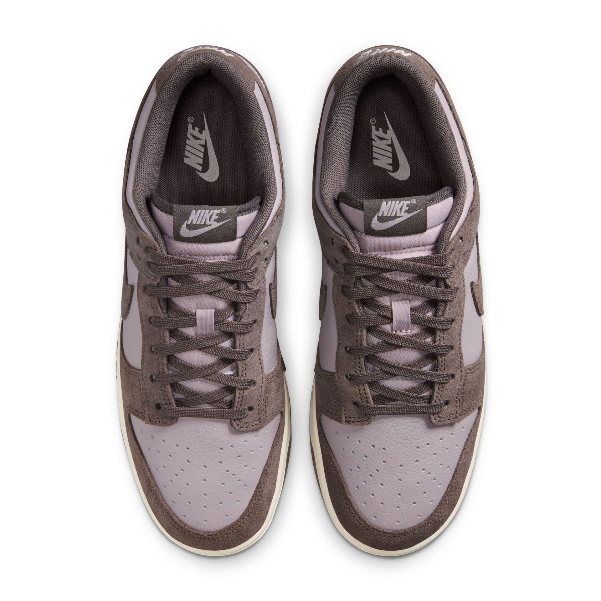 Dunk Low Retro "Platinum Violet"