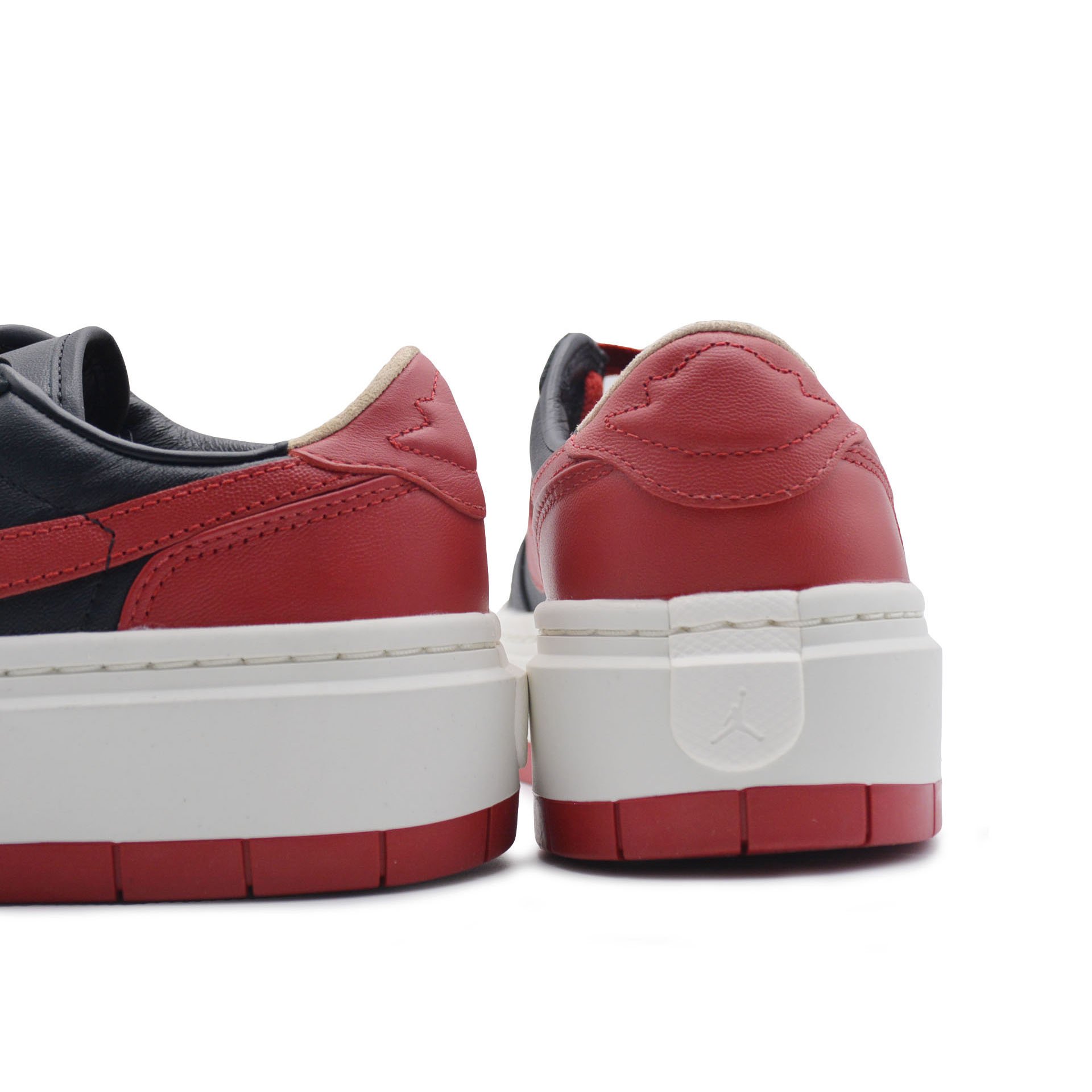 WMNS Air Jordan 1 LV8 Low SE "Bred"