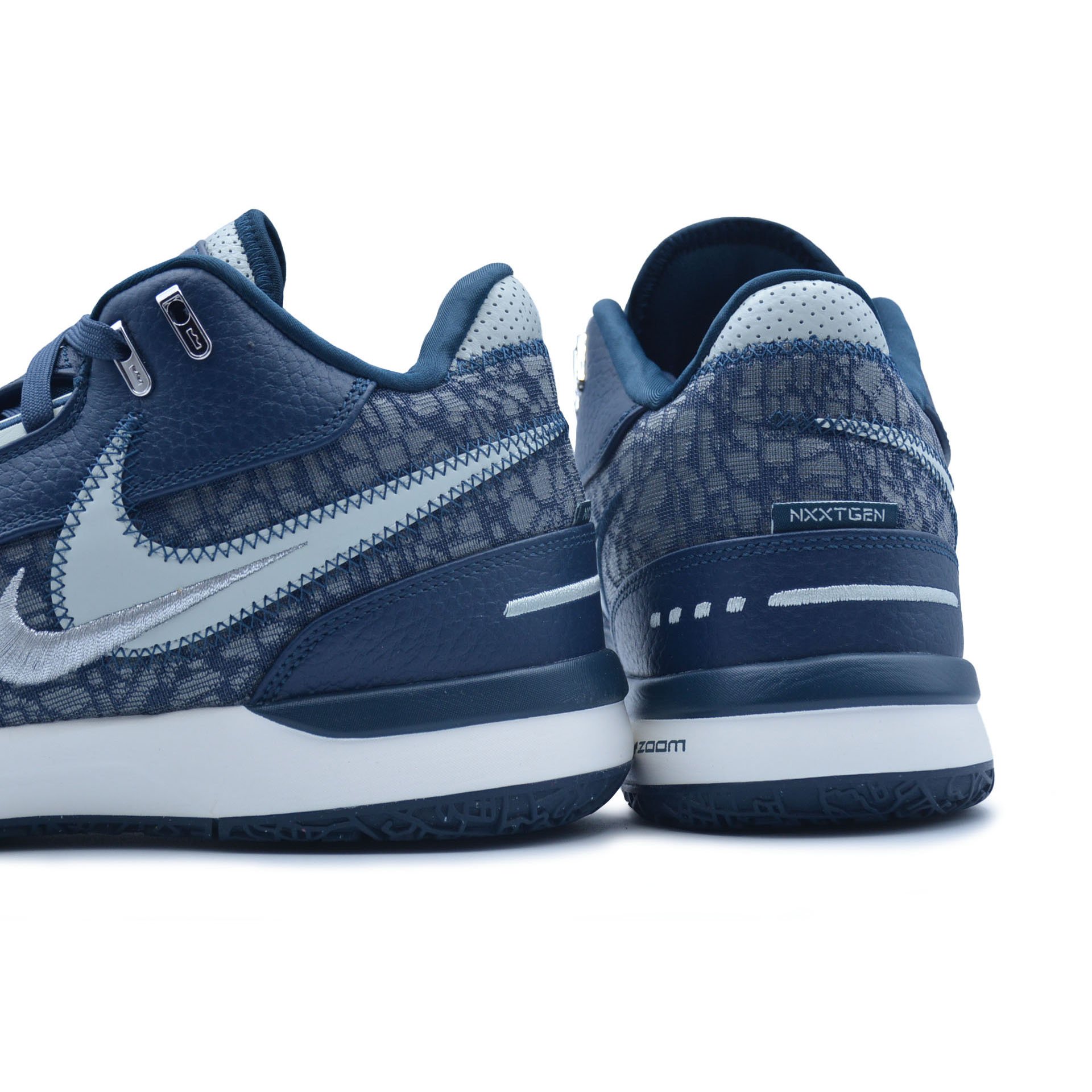 LeBron NXXT Gen AMPD "Sierra"
