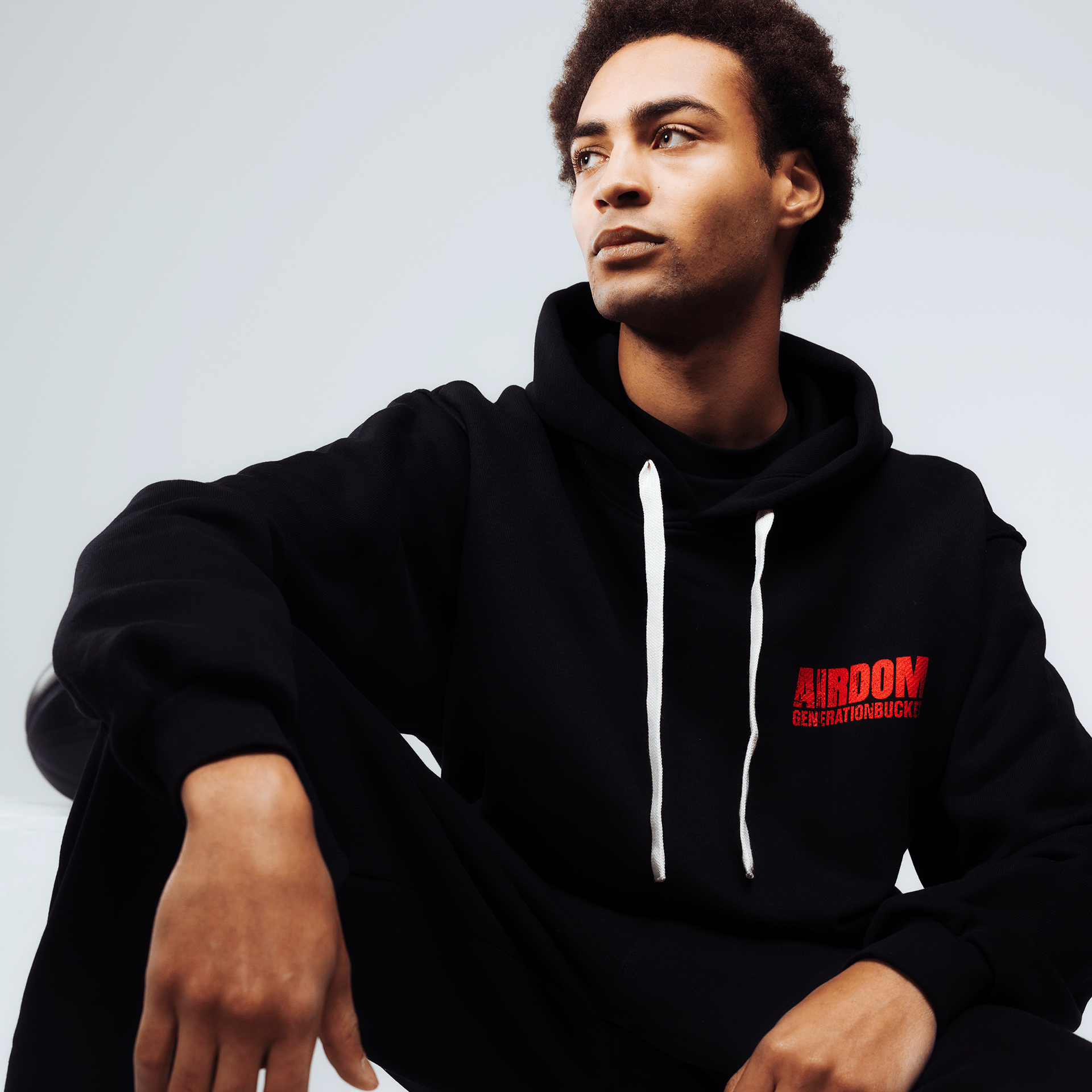 Airdom Court Hoodie "Black"
