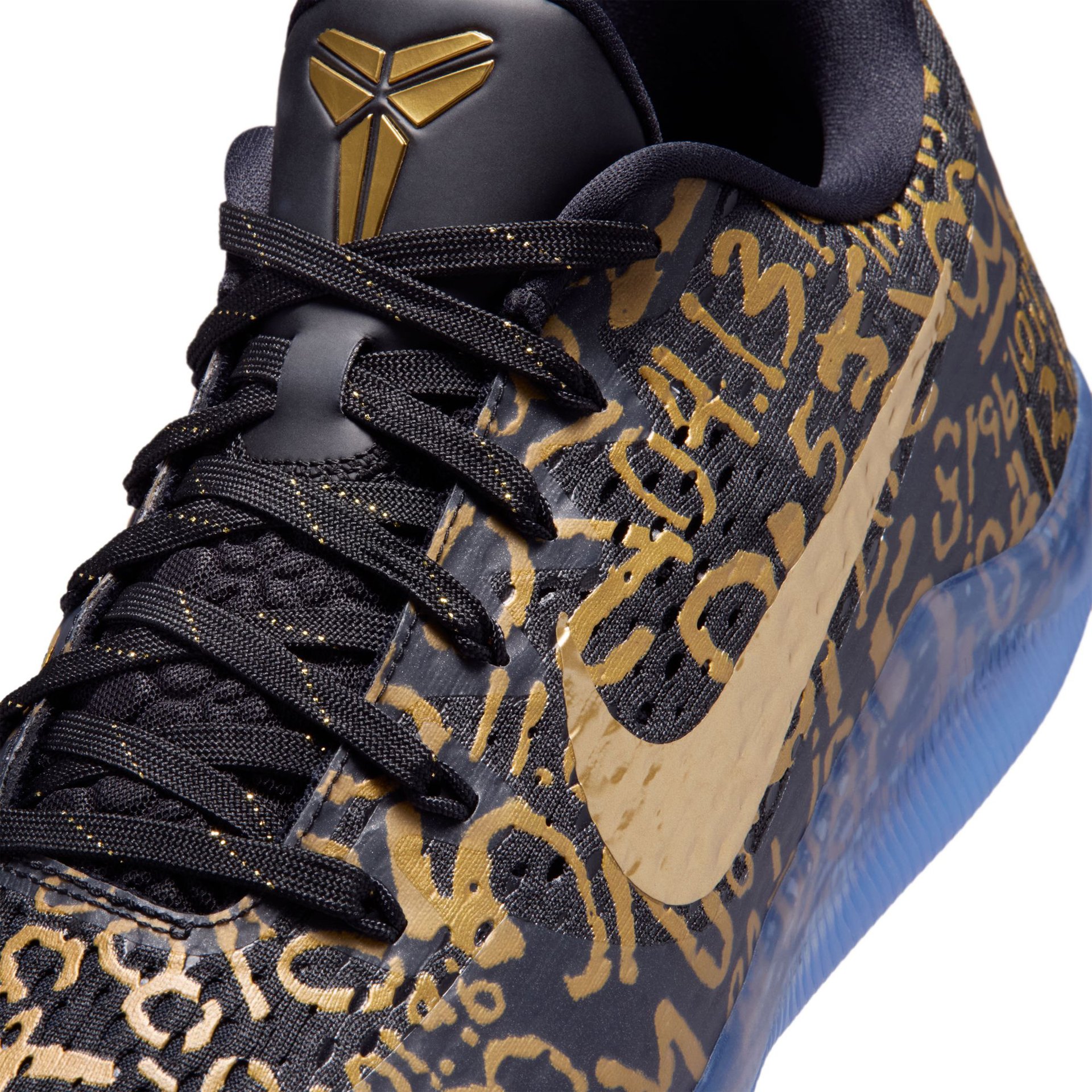 Kobe 11 EM Protro "Mamba Day"