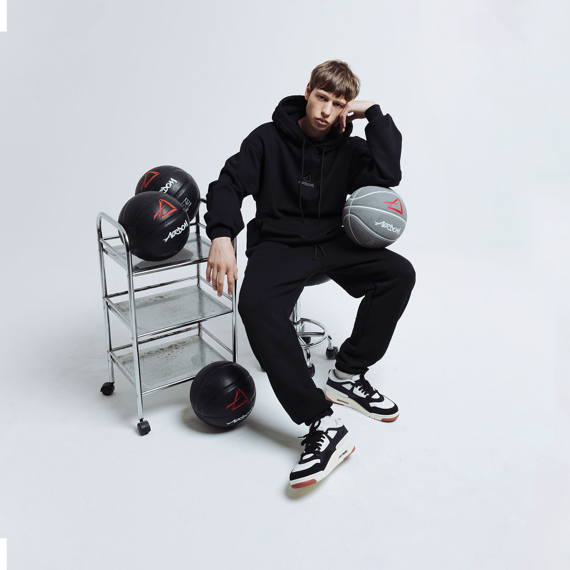 Airdom Blackout PO Hoodie