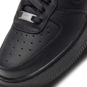 WMNS Air Force 1 '07 "Triple Black"