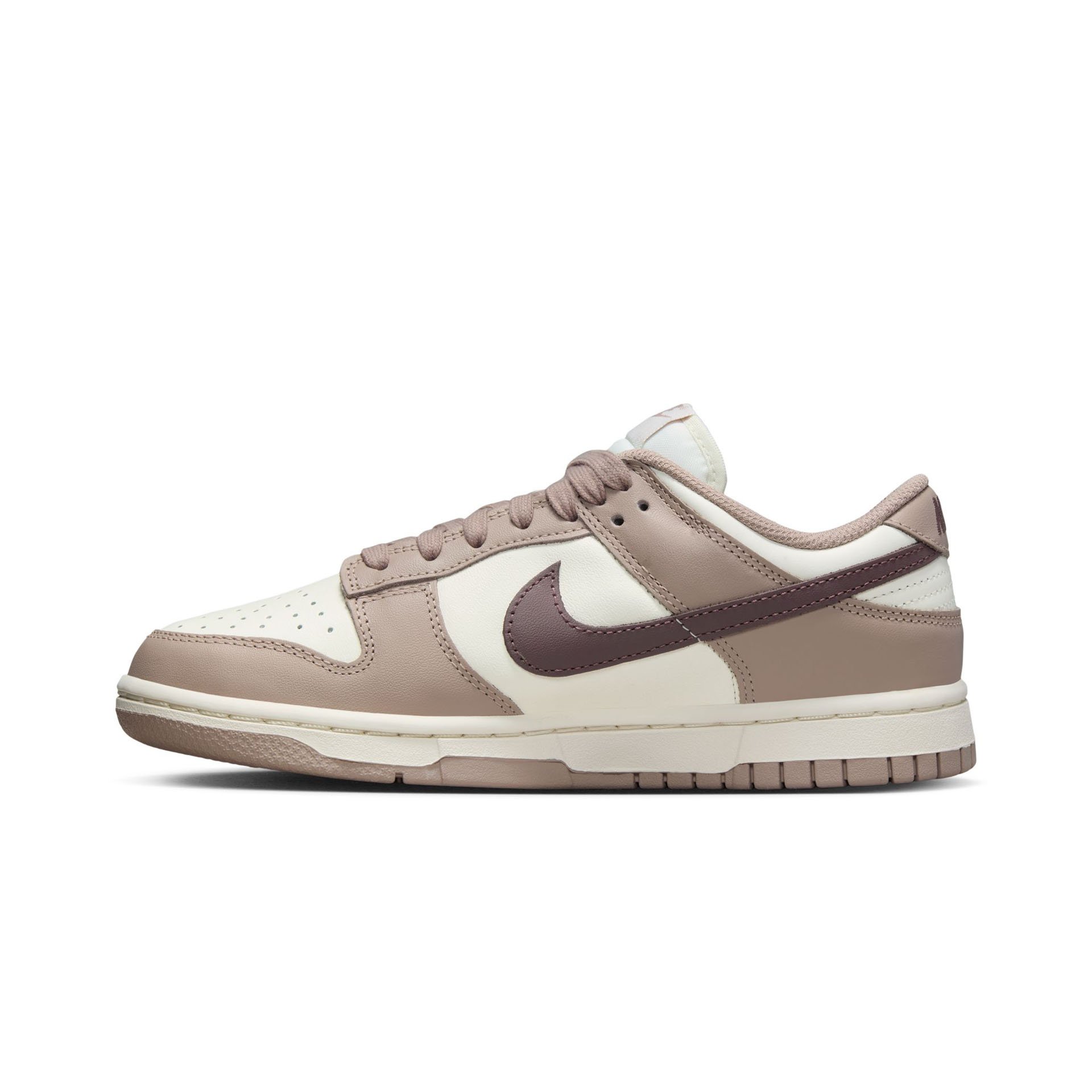 WMNS Dunk Low "Diffused Taupe"