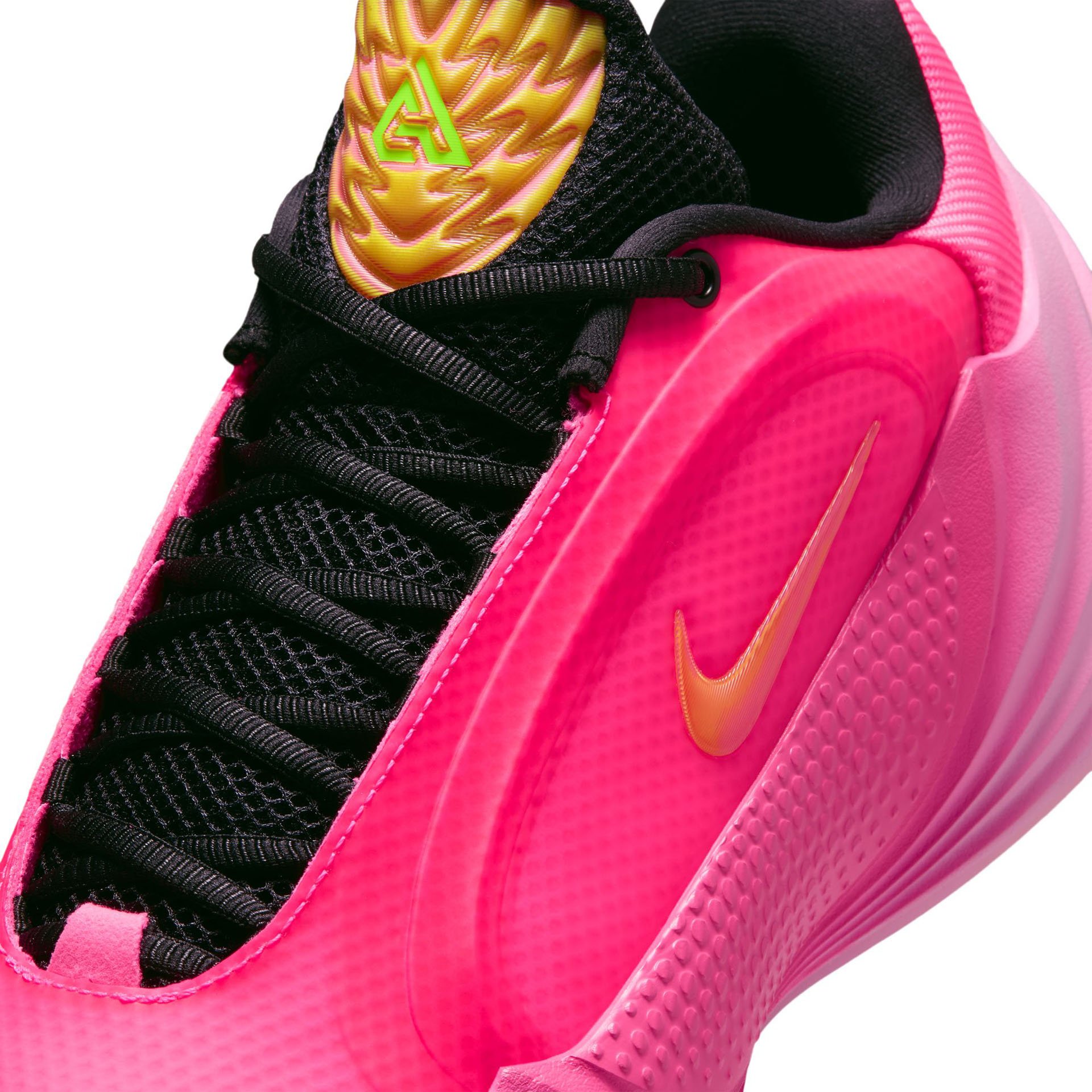 Freak 8 "Hyper Pink"
