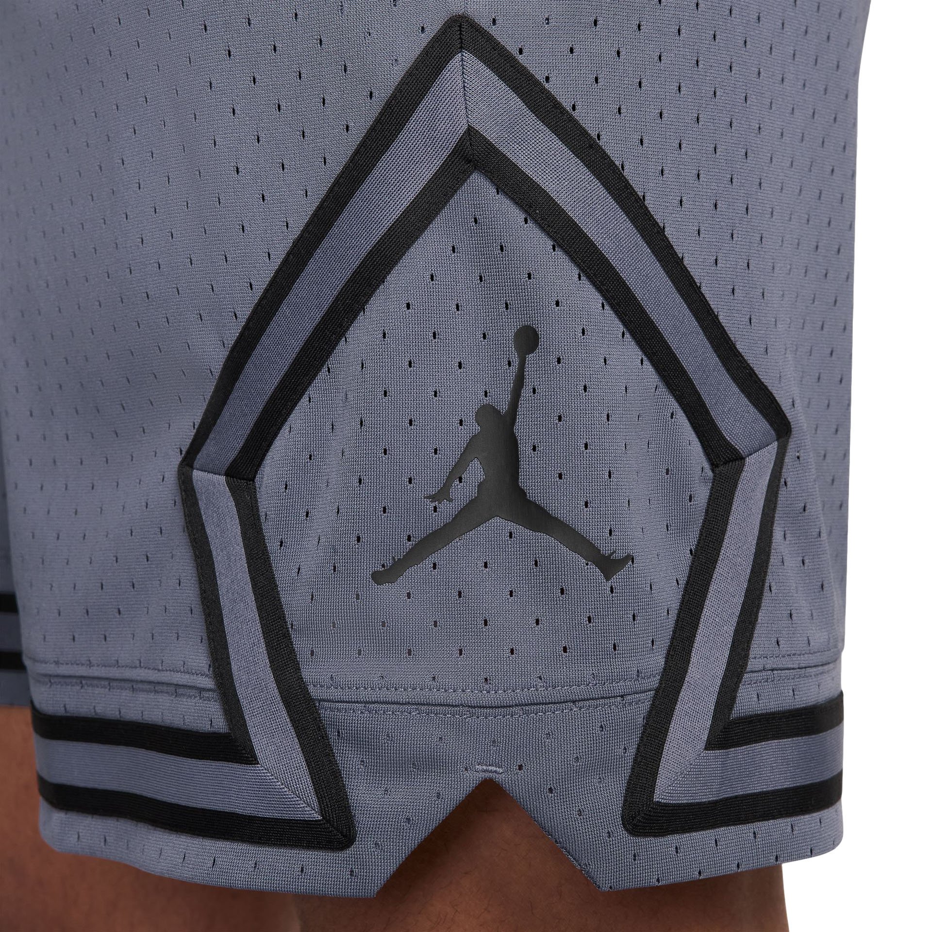 Diamond Short "Light Carbon"